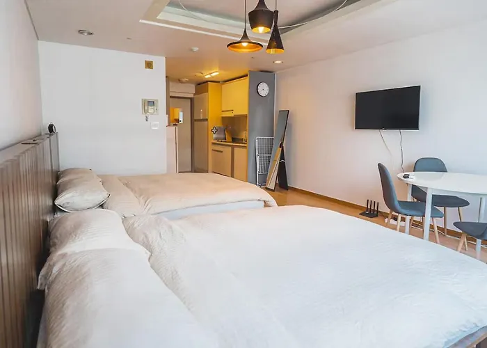 Apartment Momoho Hongdae