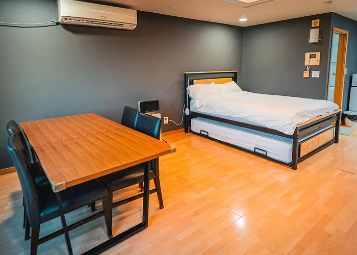Apartment Momoho Hongdae Seoul